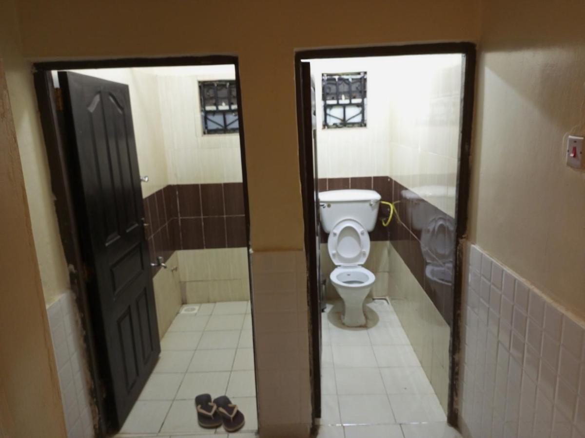 Beach View Hotel - Kisumu Bagian luar foto