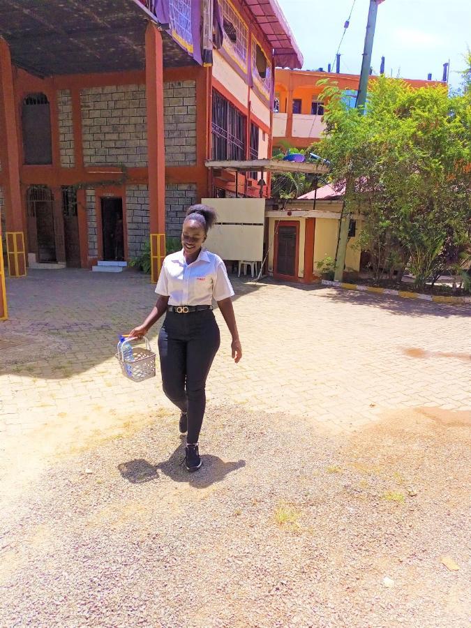 Beach View Hotel - Kisumu Bagian luar foto